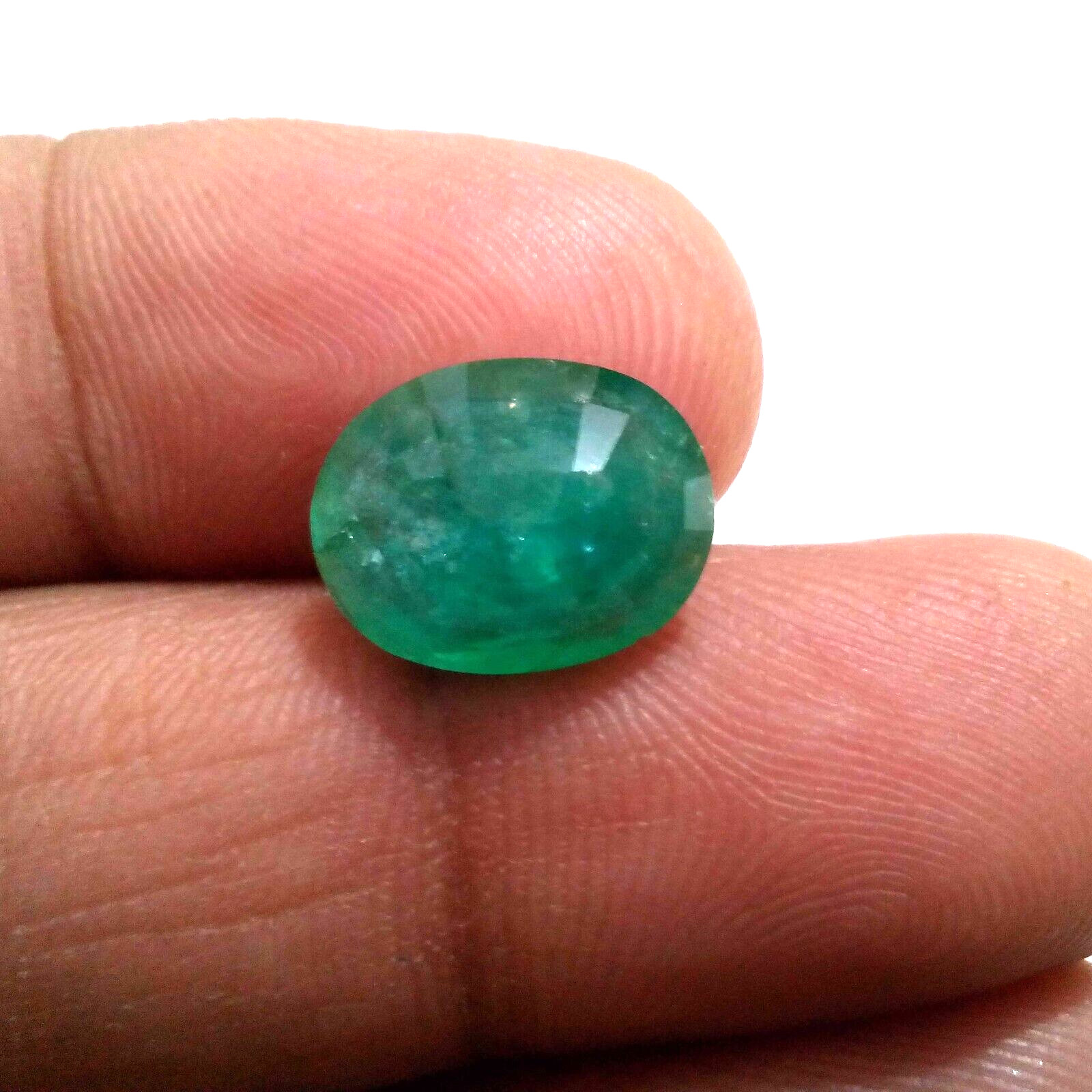Good Quality A+ 5.70 Crt Green Zambian Emerald Faceted Oval Shape Loose Gemstone