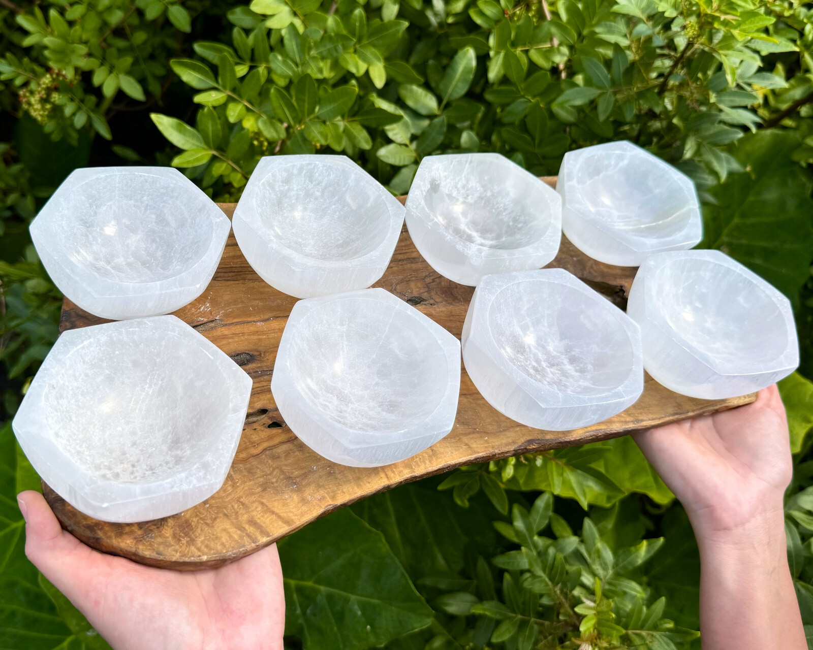 Selenite Hexagon Charging Bowl, Medium 4″ Offering Bowl (Selenite Crystal Bowl)
