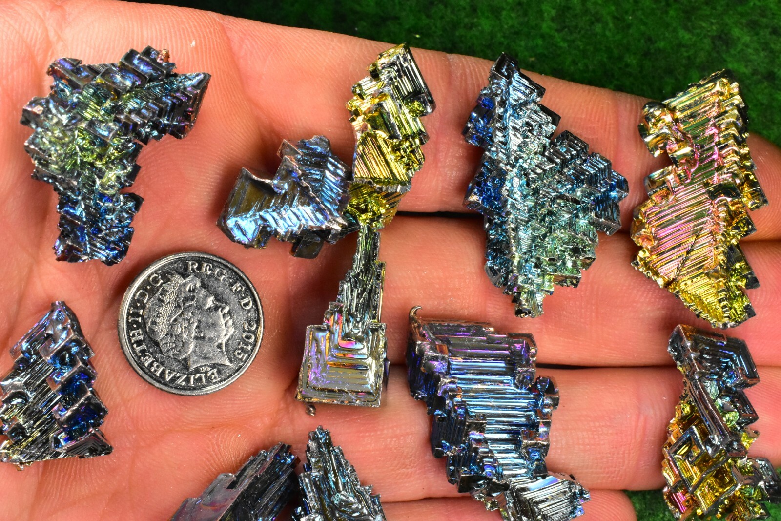1 Rainbow Bismuth Crystal 1-3cm Titanium Specimen Mineral Chakra ✔Quick Postage✔