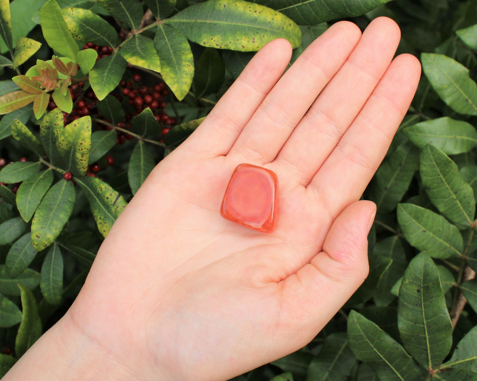 1 Fire Agate Tumbled Stone (Premium Quality ‘A’ Grade Fire Agate Crystals)
