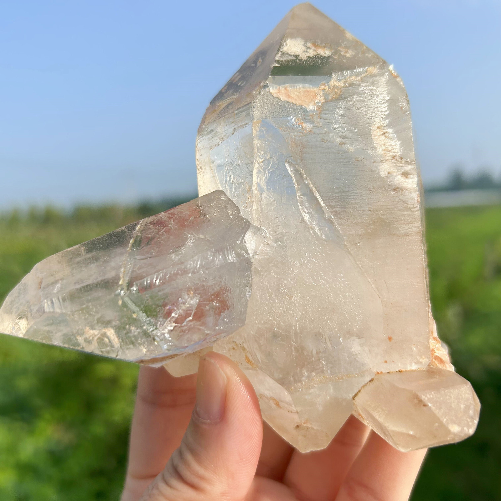 580g 110mm Big Long Quartz Natural Clear White Crystal Cluster Point Specimen