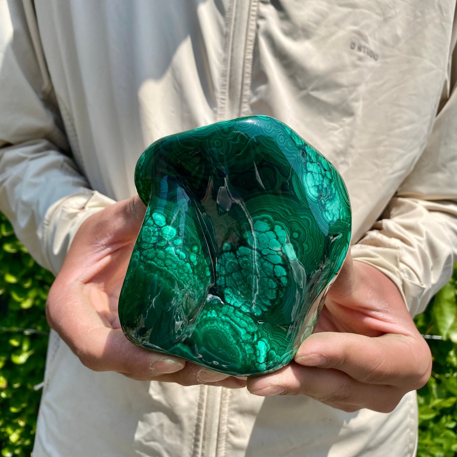 2.42LB Natural glossy Malachite transparent cluster rough mineral sample