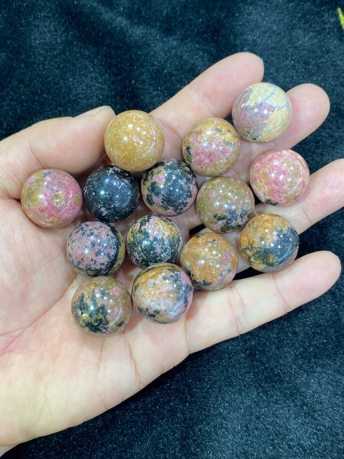 5pc Natural rhodonite jasper Sphere Quartz Crystal Carved 20mm ball healing gift