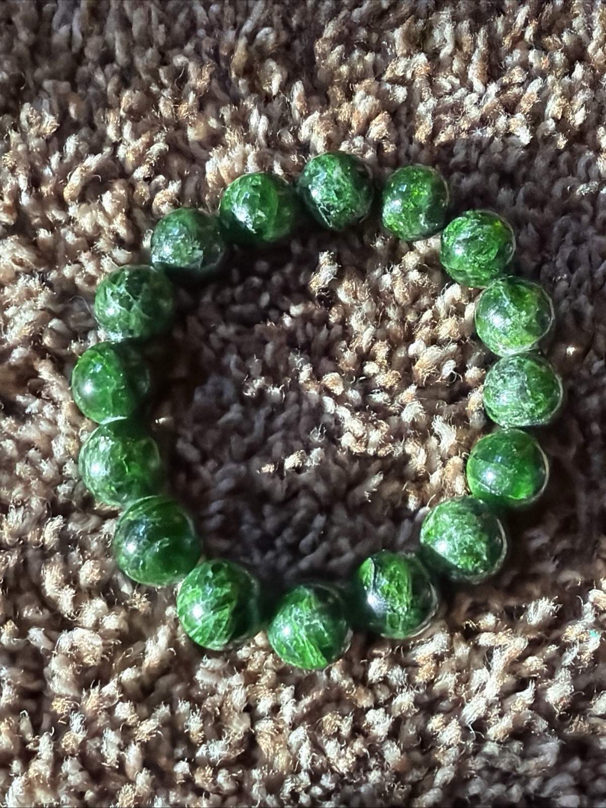 FINE CHROME DIOPSIDE GEM BRACELET FROM RUSSIA – 7.5″ – 13mm ROUND BEADS