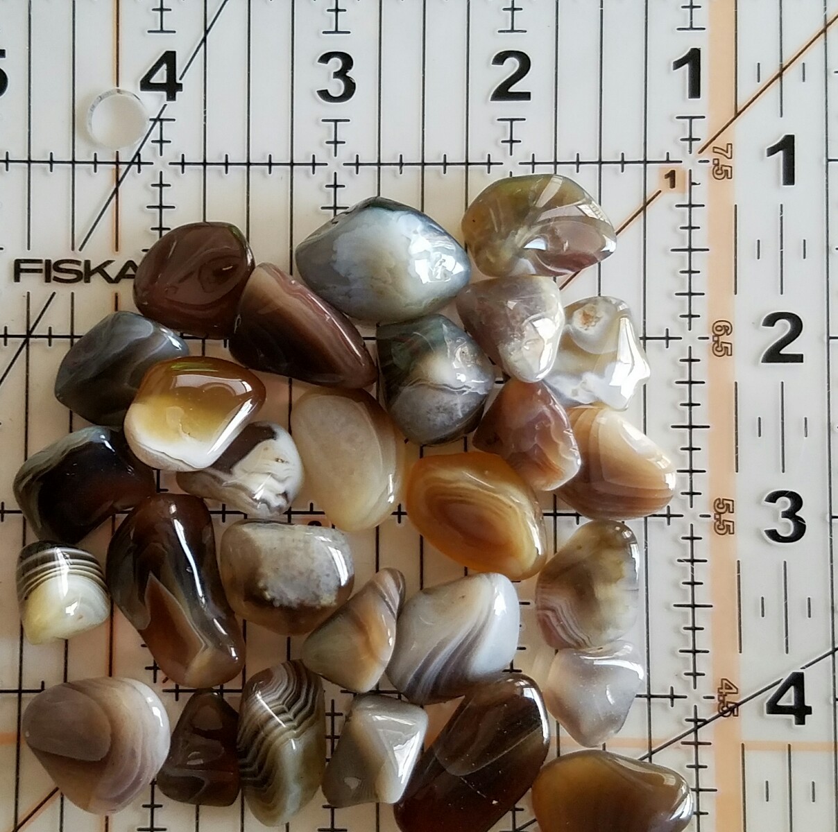 1/4 lb Tumbled Gray Botswana Agate Gemstone Crystals 35-50 Stones Gem Specimens