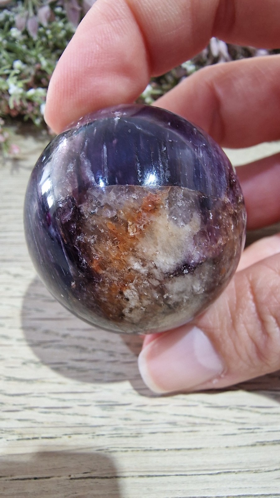 Purple Mica Crystal Sphere Strong Flash Free Holder 101g 40.6mm