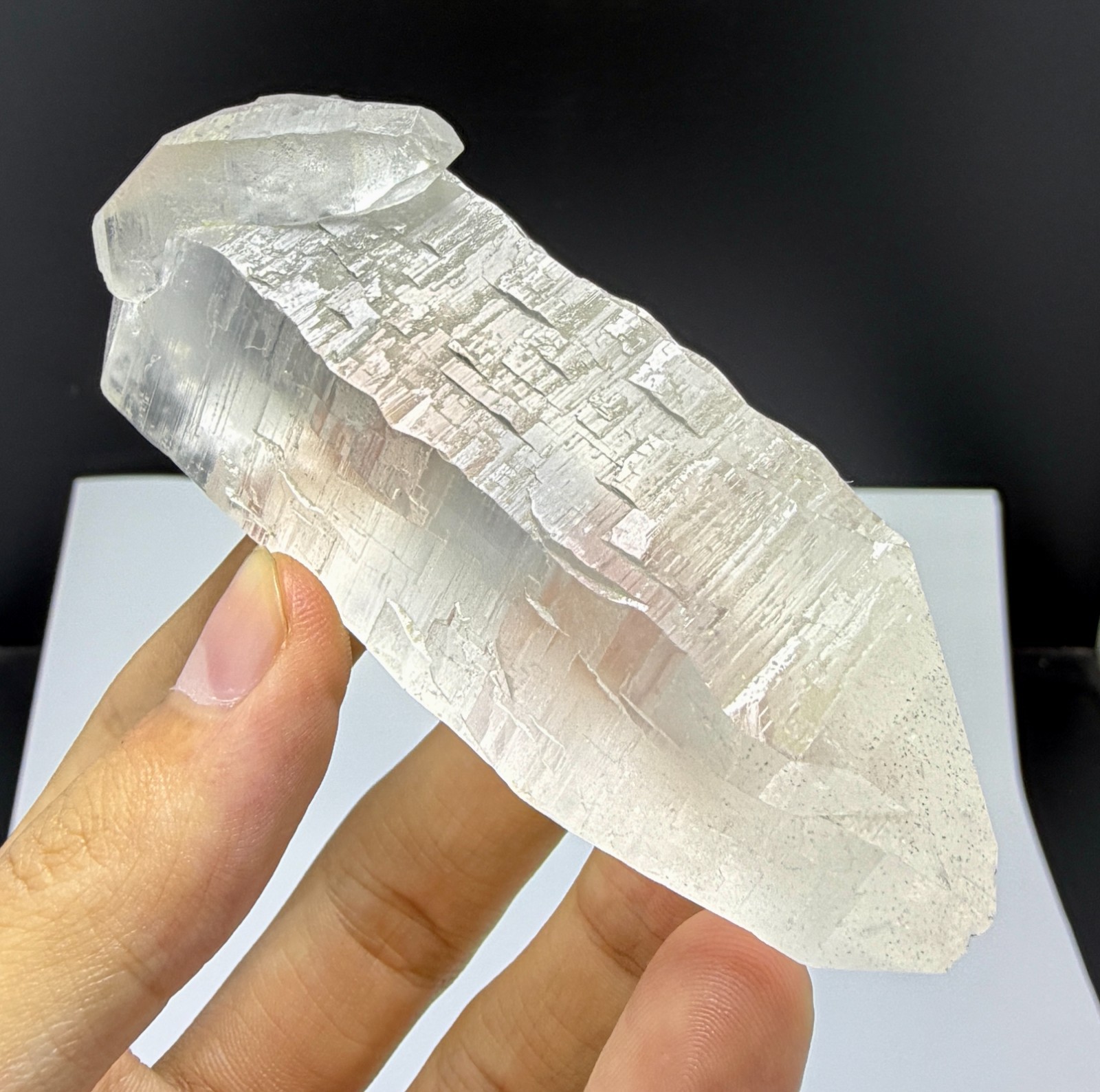 Attractive Double Terminated Eye Clean Quartz Crystal. @PAK 177 Grams