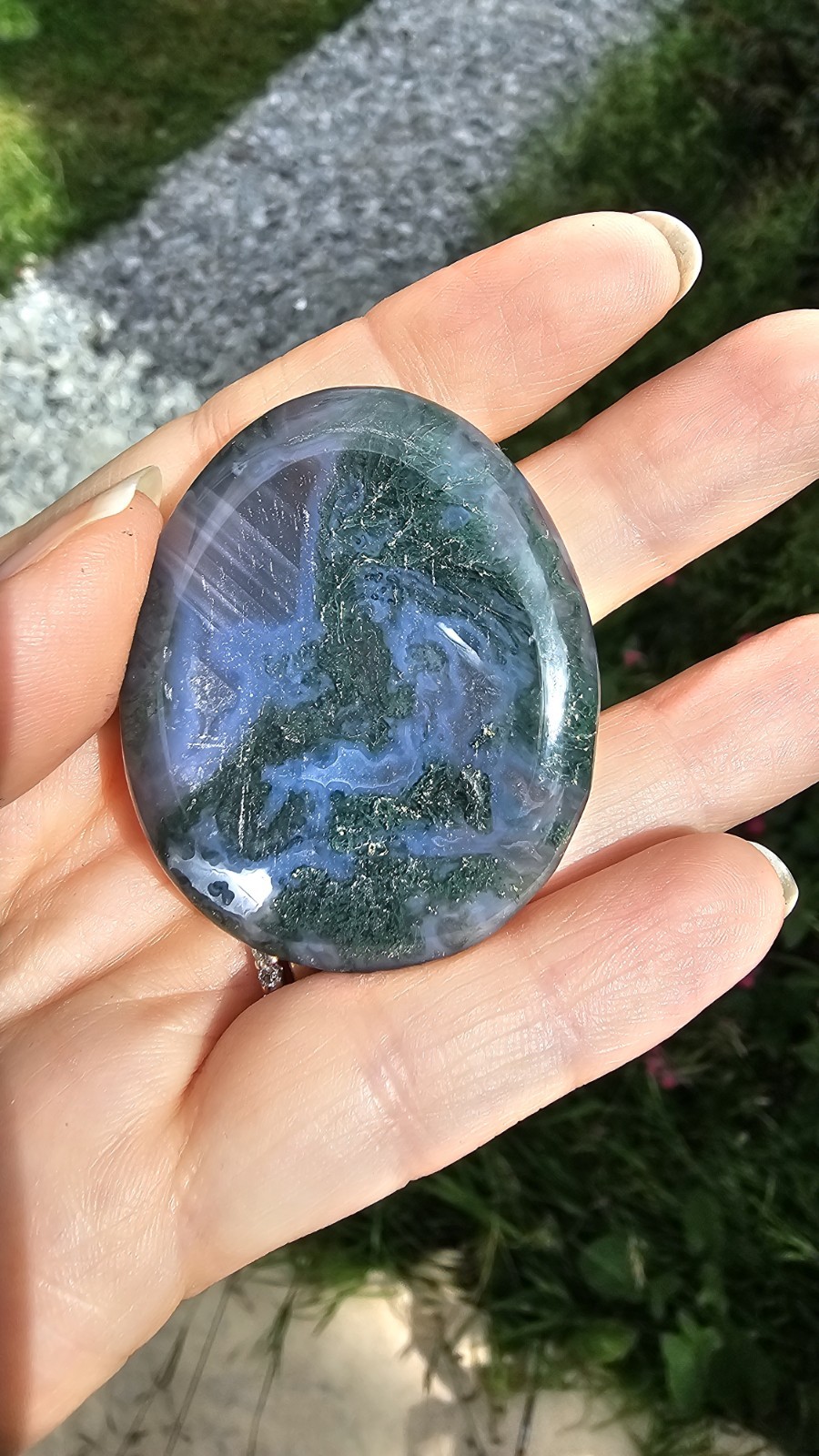 ✨️SALE✨️ Dark Moss agate flat worry thumb stone Palm crystal Green 4.7cm 26g