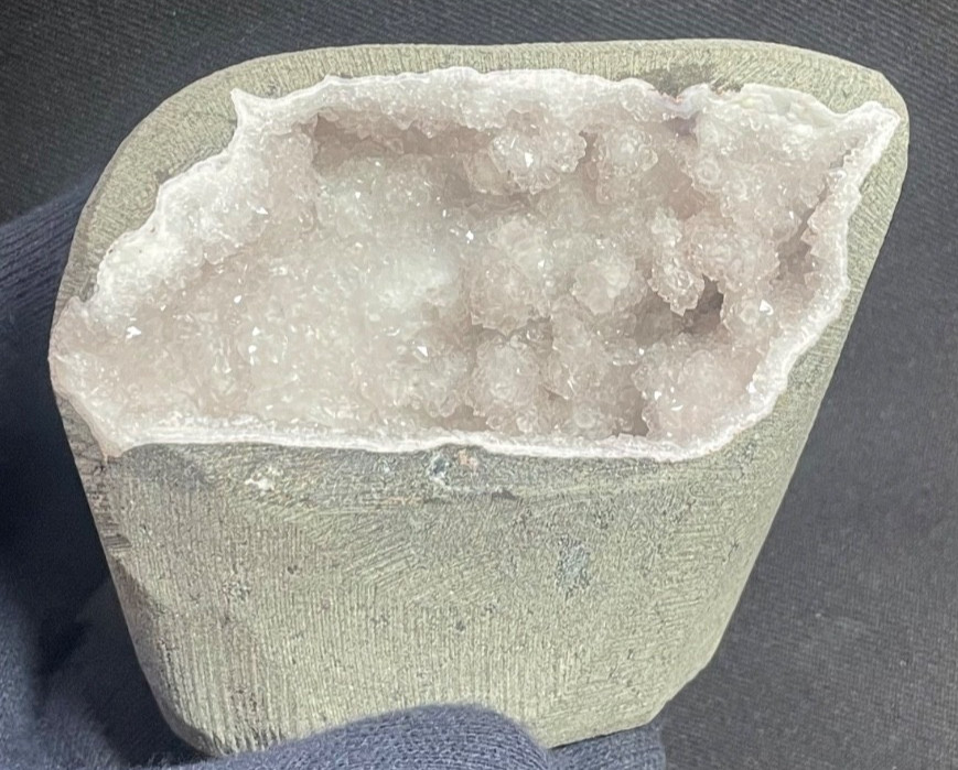 MM quartz in Coral formation in geode stunning specimen
