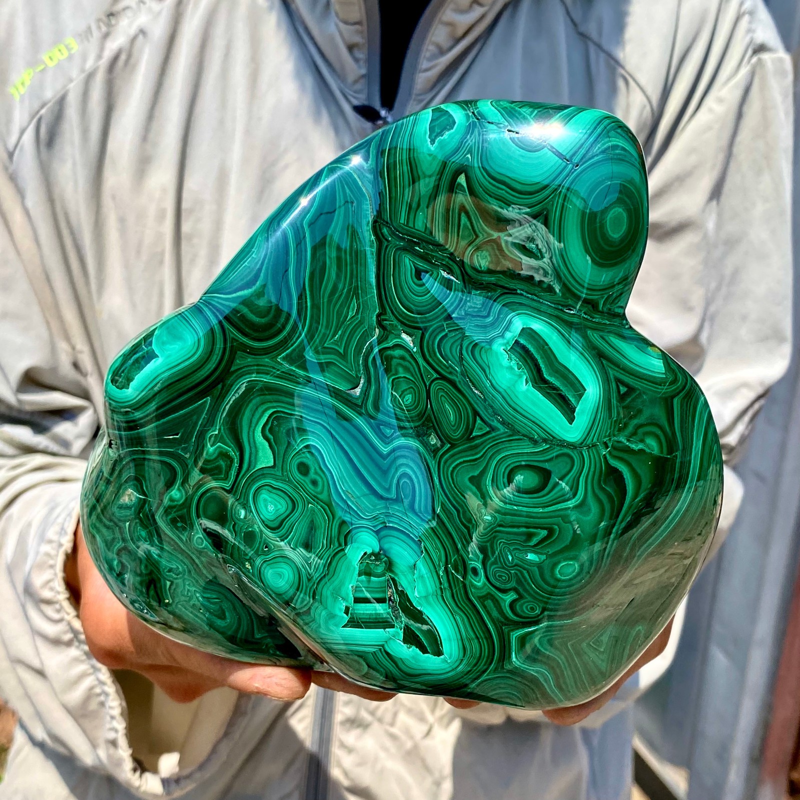 6.15LB Natural glossy Malachite transparent cluster rough mineral sample