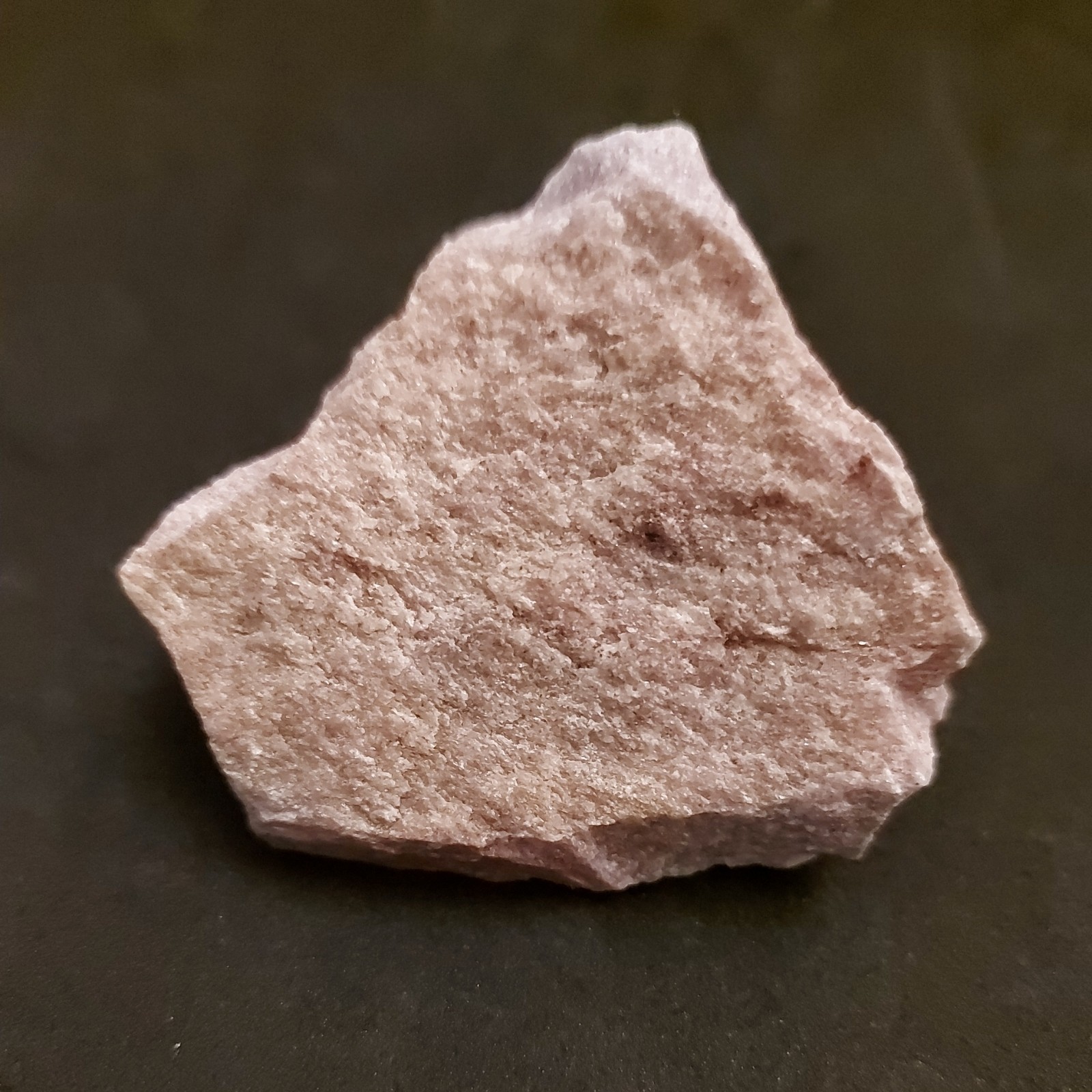 Thulite Raw, Natural, Crystal .4.5cm X 5cm X 2.5cm, 91gram