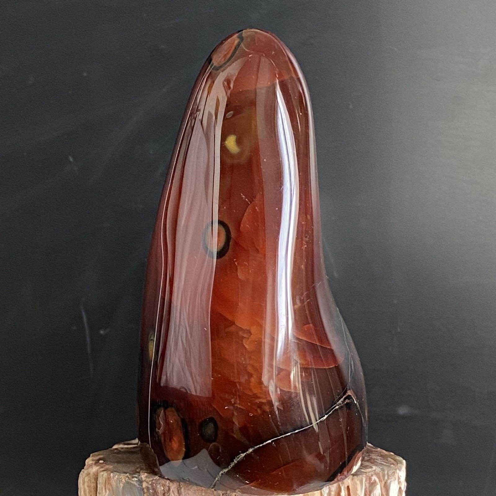 95mm380g Beautiful Deep Red Agate Carnelian Palm Geode Reiki Crystal Md Y138
