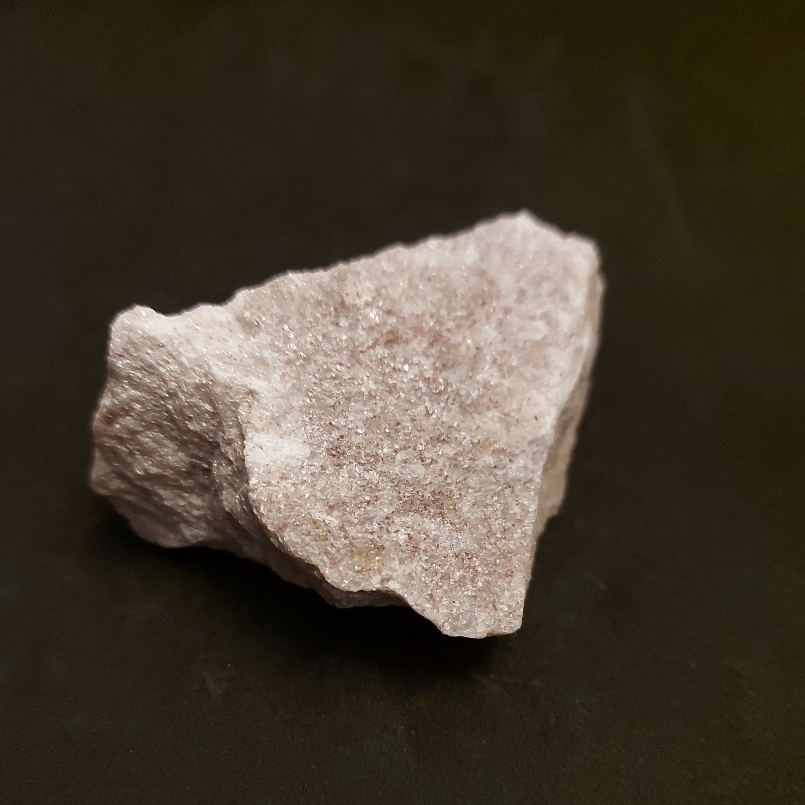 Thulite Raw, Natural, Crystal .4.5cm X 5cm X 2.5cm, 91gram