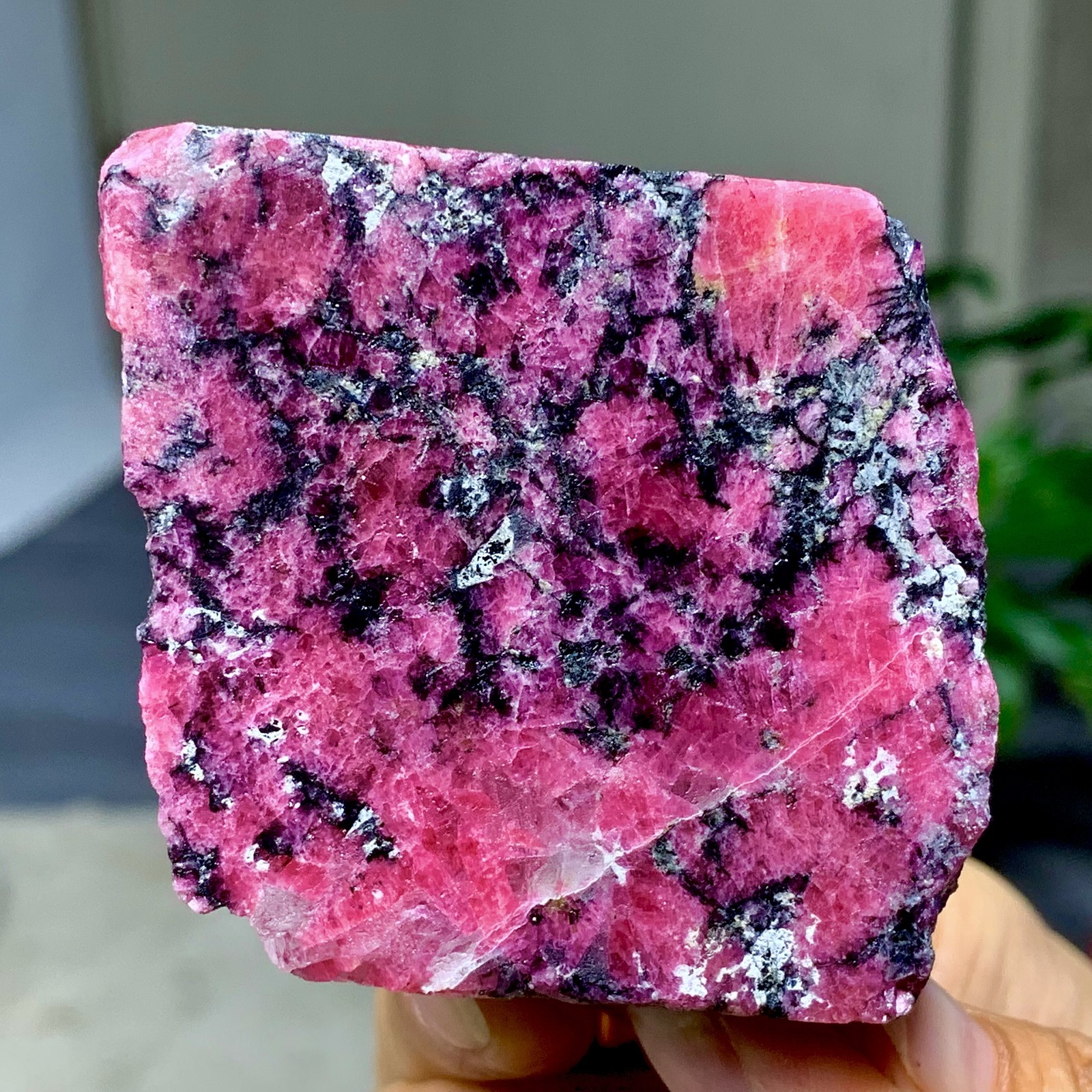 234G Natural rhodonite Gorgeous rough raw Crystal Mineral Specimen