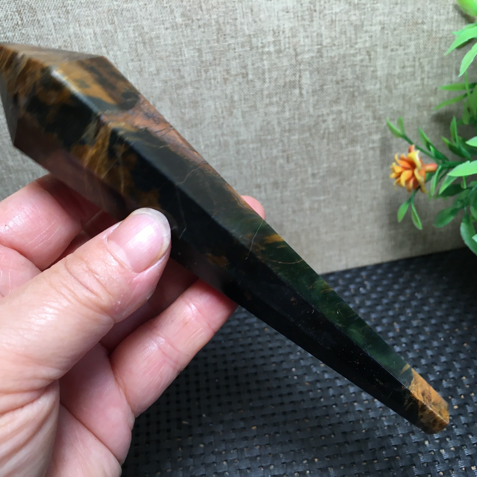 148g natural tiger-stone Quartz Crystal Wand Specimens fb1538