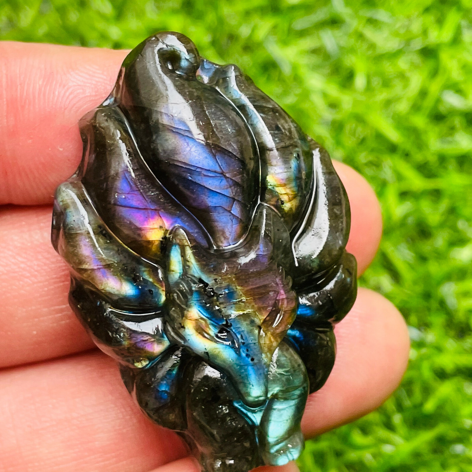 1Pc natural labradorite Quartz nine-tailed fox skull hand carved crystal 1.8″