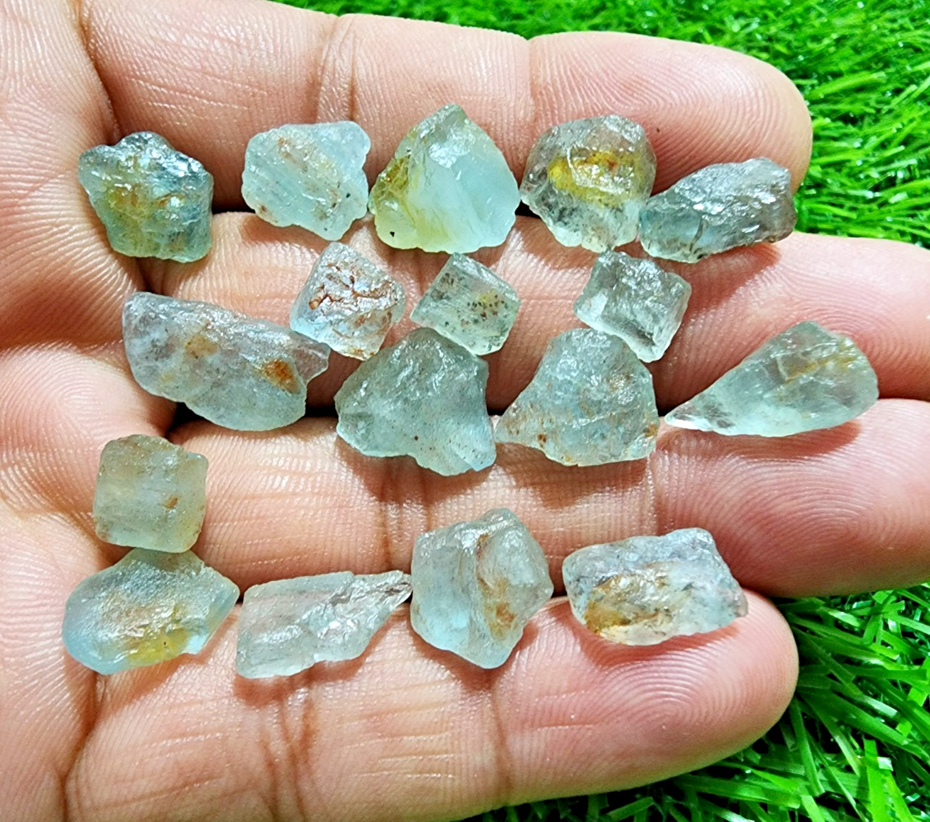 17 Pcs Lovely Blue Aquamarine Gemstone Rough Lot 8-16mm Aquamarine Raw Stones