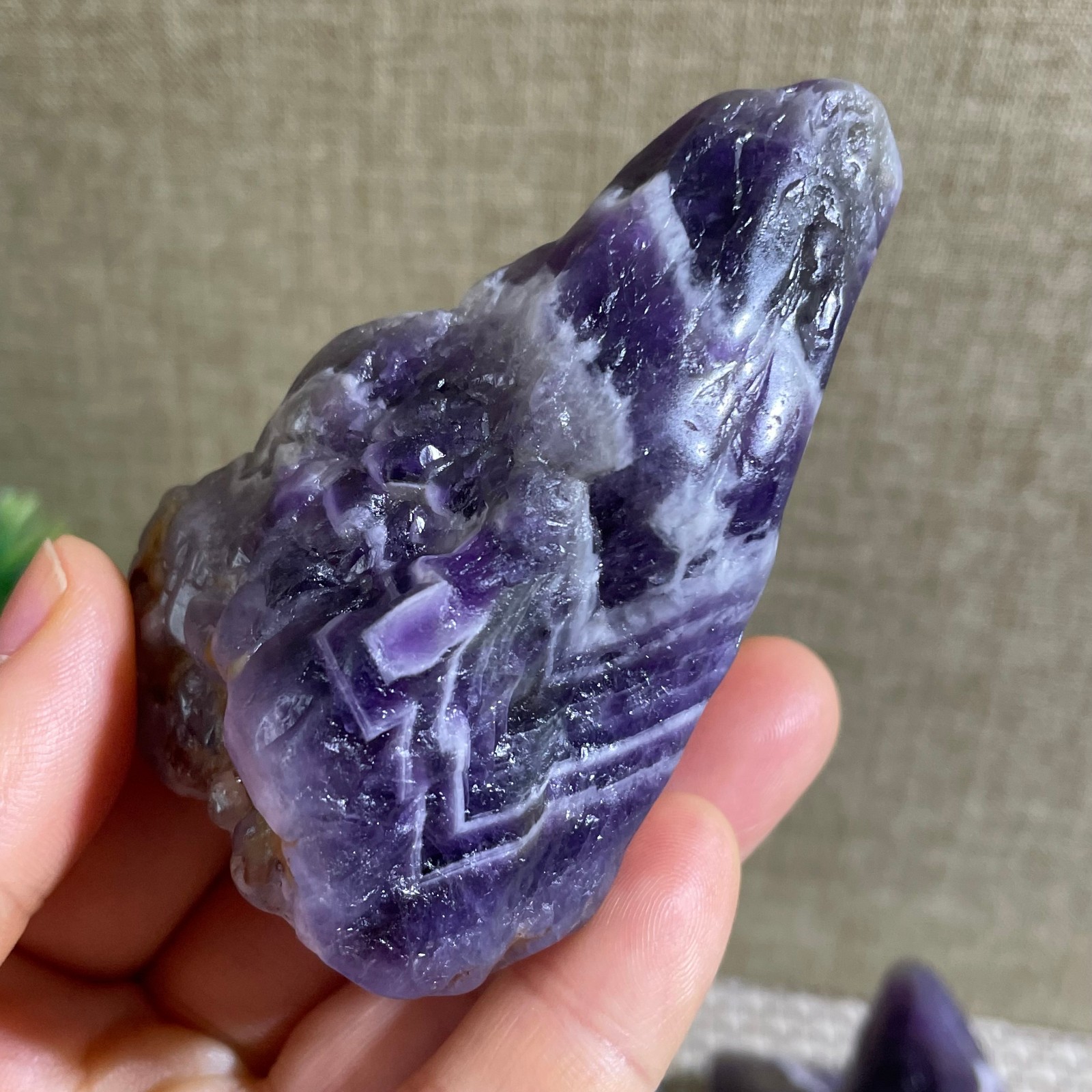 110g Dreamy Amethyst Crushed stone crystal Energy Mineral Specimen