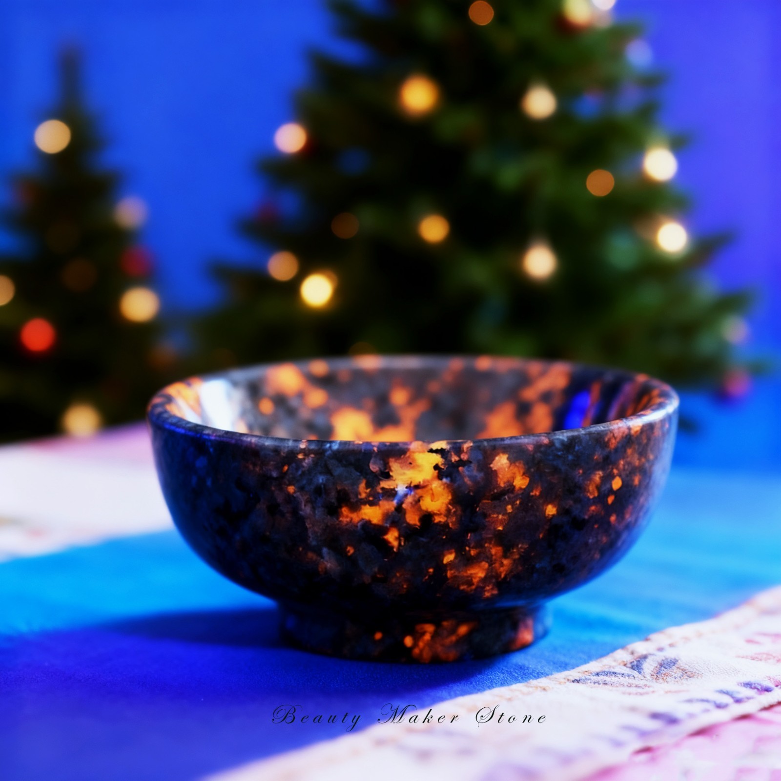 Yooperlite Crystal Bowl UV Reactive Flame Stone Crystal Healing Gift& Home Decor