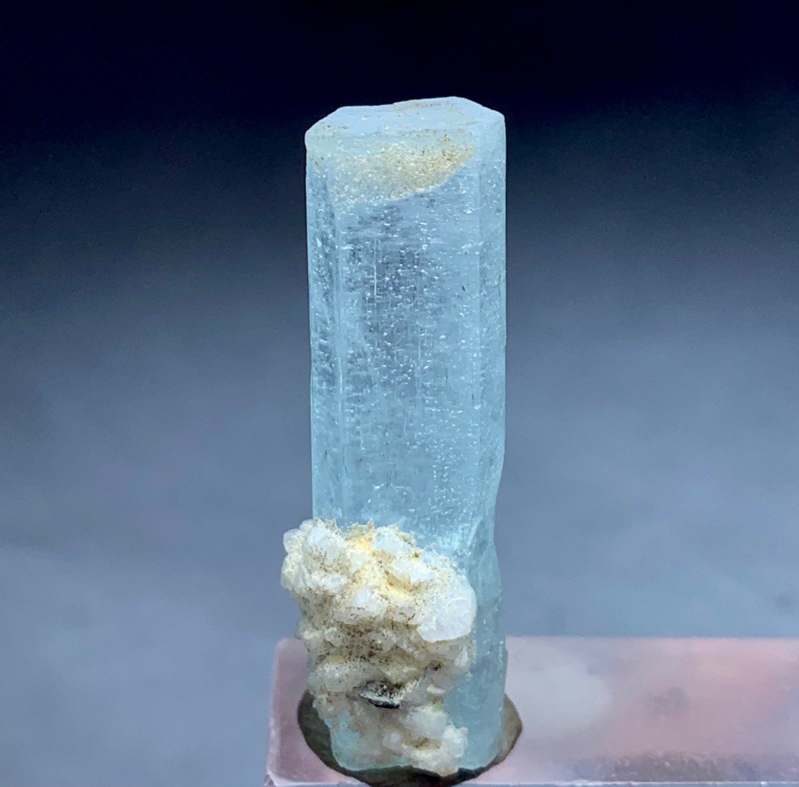 33 Carat Beautiful Sky Blue Natural Aquamarine Crystal Specimen From Pakistan
