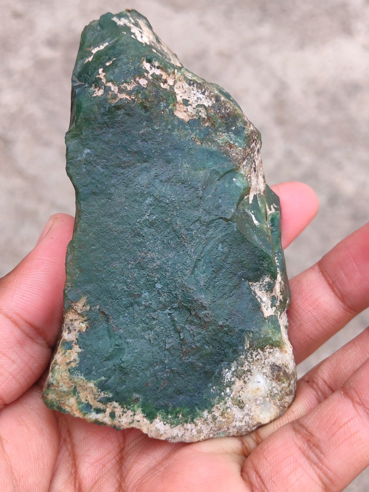 Green Moss Agate Naural Mineral specimen