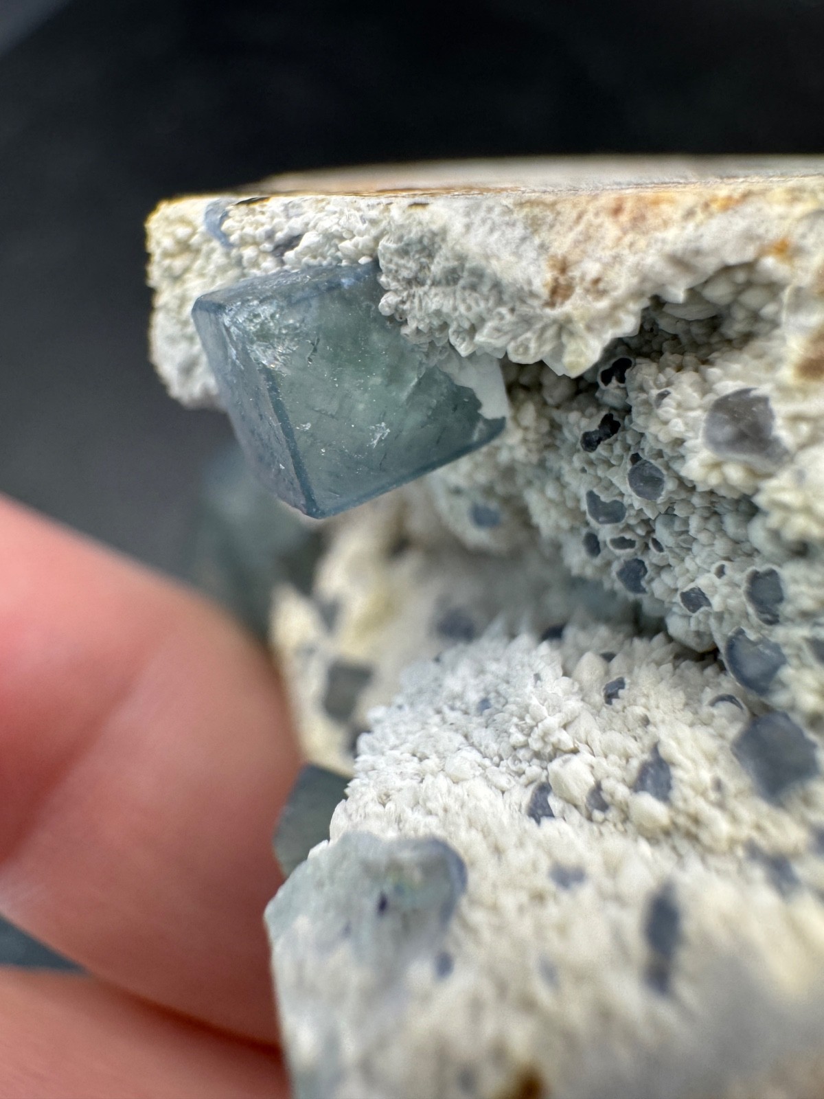 6457 Blue Green Morandi Fluorite on White Candle Quartz Inner Mongolia 50g