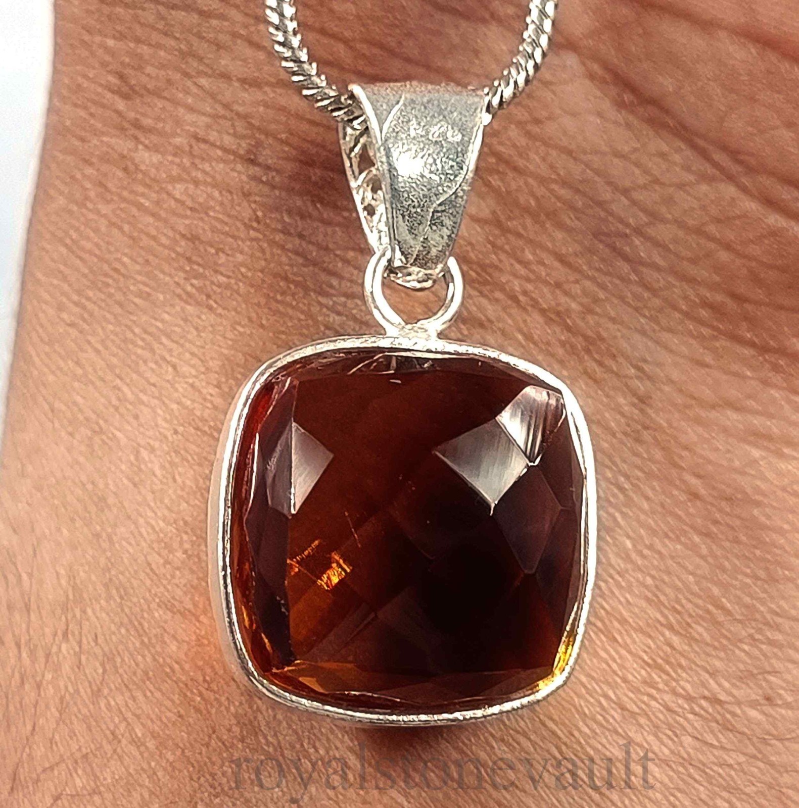 IGL Certified 67.35 Ct Color Change Alexandrite Pendant 925 Sterling Silver 5ANI