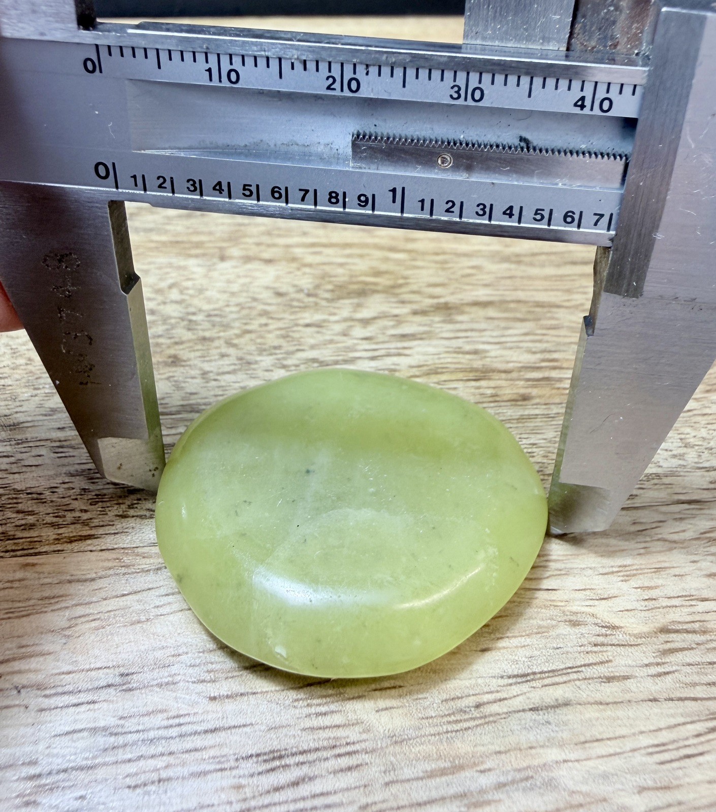 Crystal Lemon Jade Palm Stone Flat Healing Spiritual Collect yellow pocket 25g 4