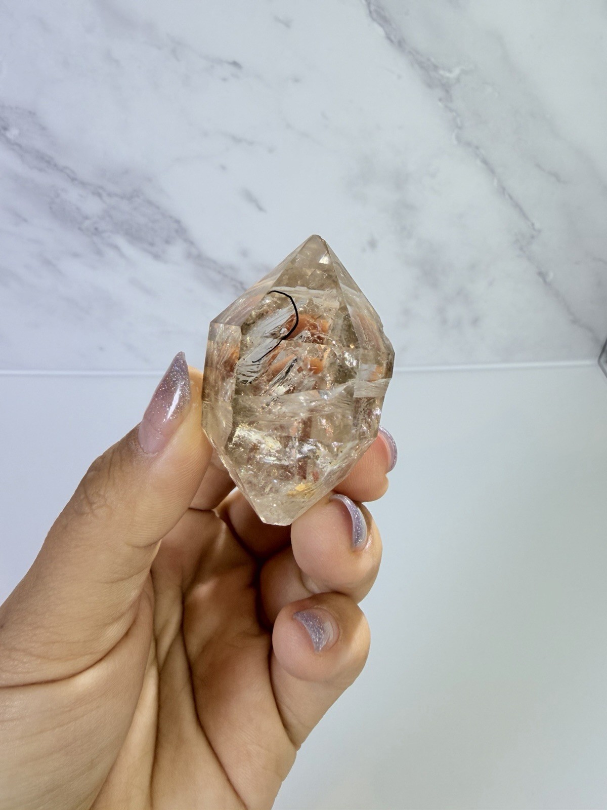 High Luster Enhydro Quartz w/ Moving Bubble &/or Carbon/Black Inclusions,A491