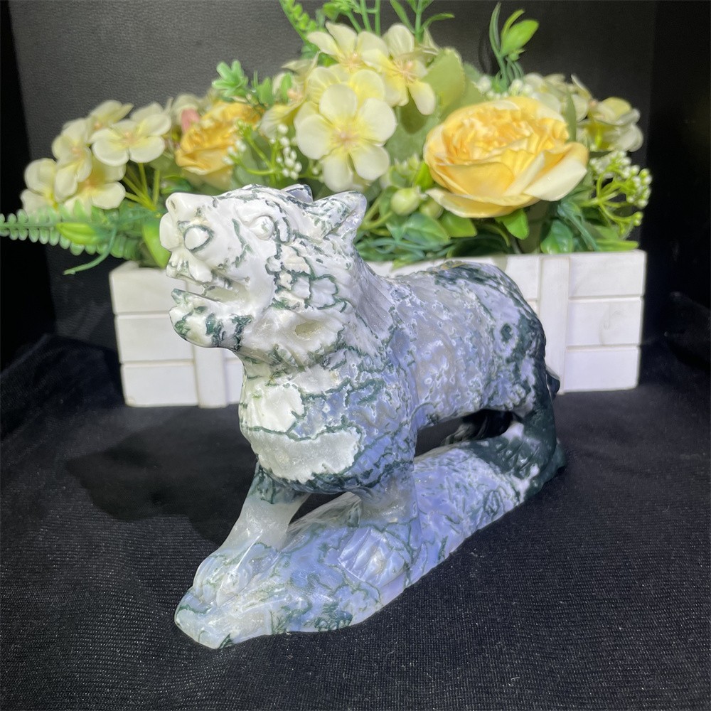 2.7LB 7.8″ Natural Moss Agate Wolf Statue Carving Crystal Heal Carved Decor