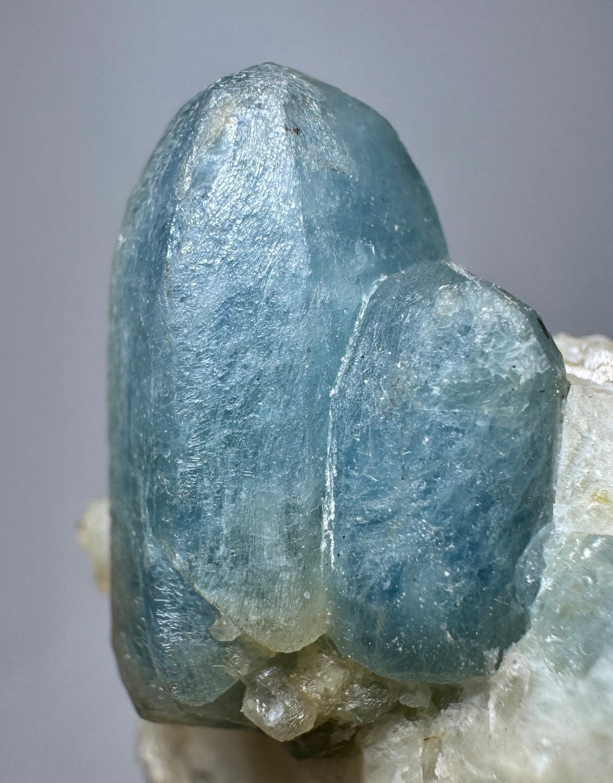 78 Grams Full Terminated Top Fluorescent Sky Blue Afghanite Crystals On Calcite