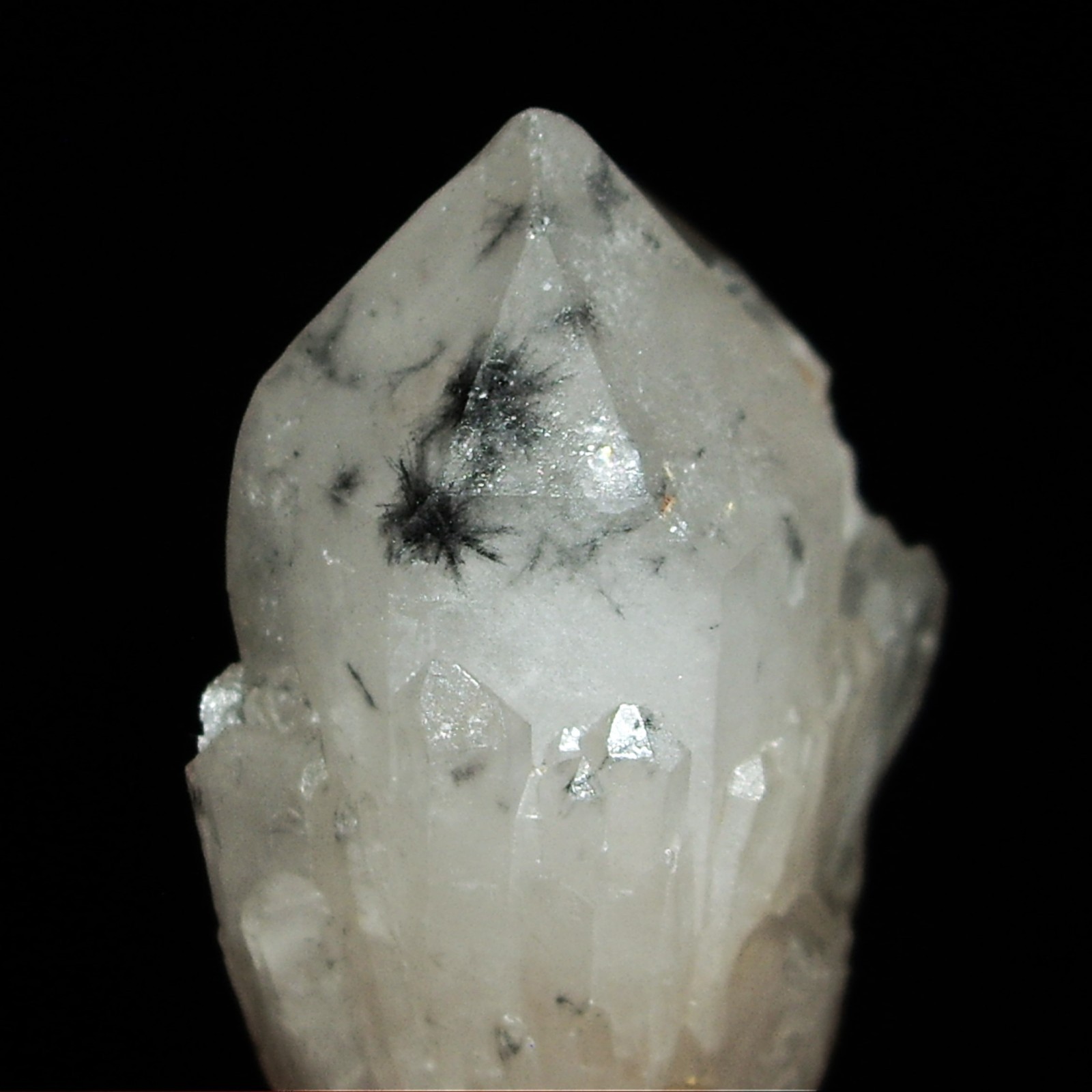 Nice Hollandite Star Quartz from Madagascar 29g