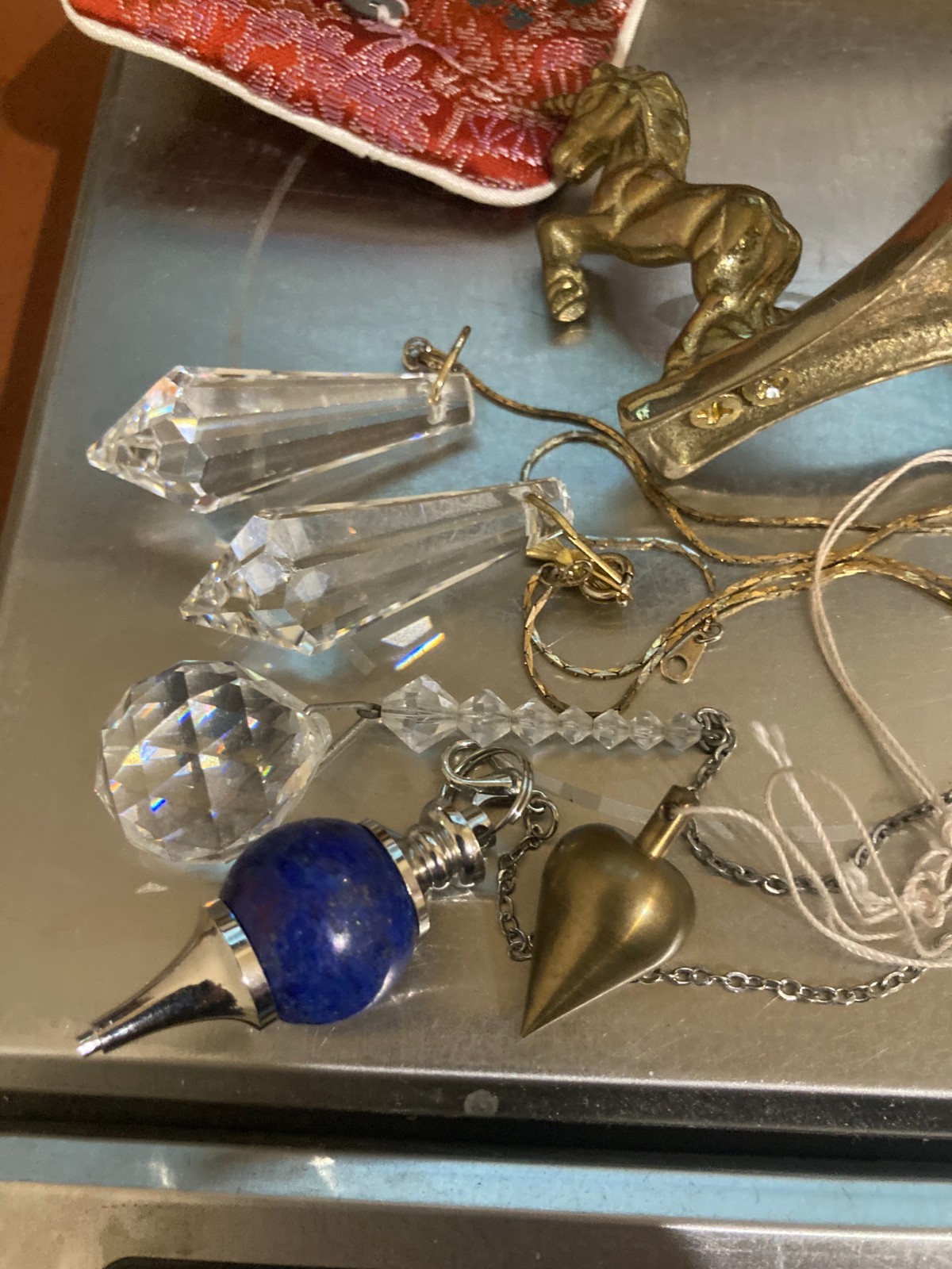 RARE LEAD HEAVY CRYSTAL BALL BRASS 3 INCH UNICORN STAND STRING PENDULUMS BAG