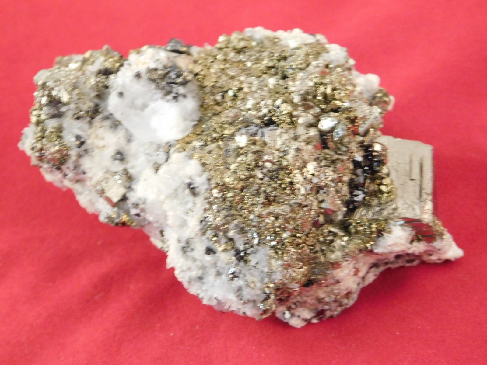 Druzy PYRITE Crystal CUBE Cluster with Sphalerite and Chalcopyrite Peru 188gr