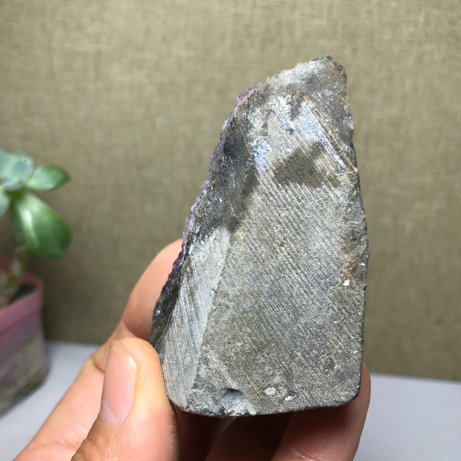 62mm NATURAL amethyst point purple Crystal Cluster Mineral Specimen 111g A1774
