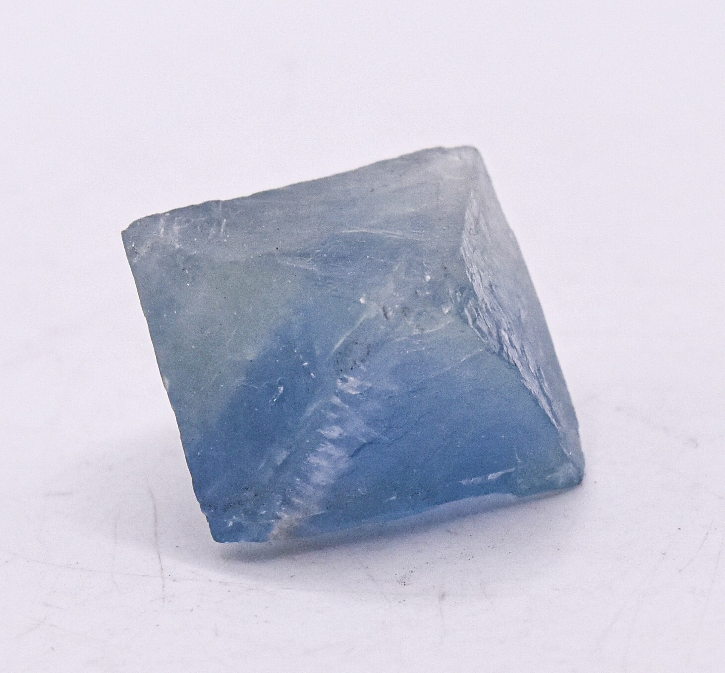 23mm Blue Fluorite Octahedron Rough Natural Sparkling Gemstone Mineral – China