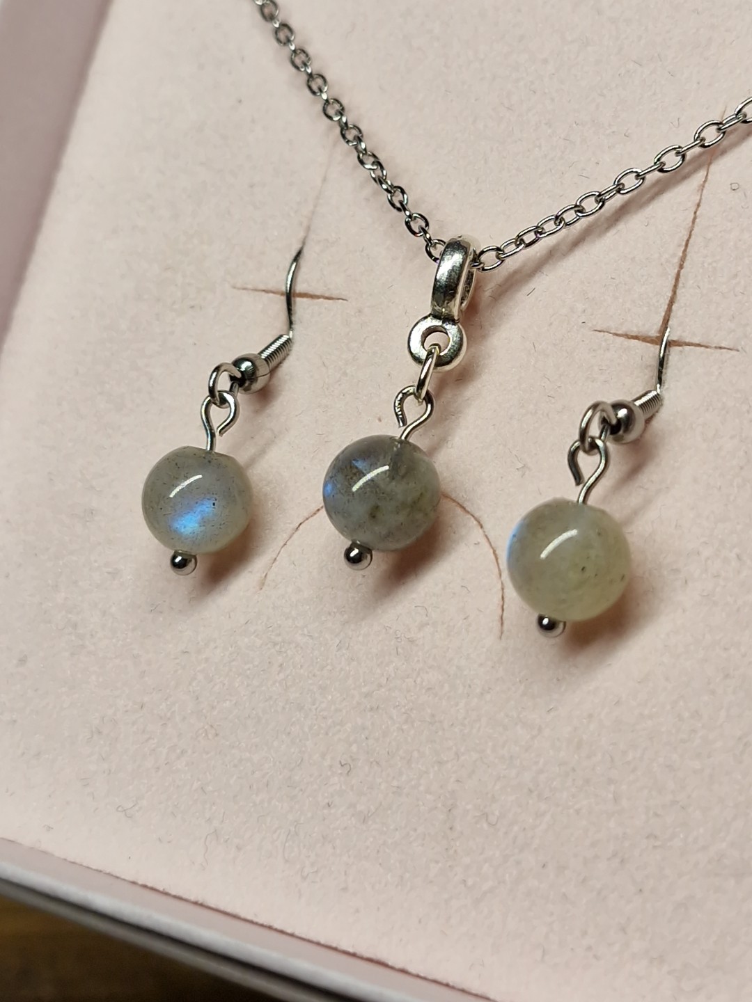 Simple Labradorite Crystal 8mm Bead Earrings & Necklace Set