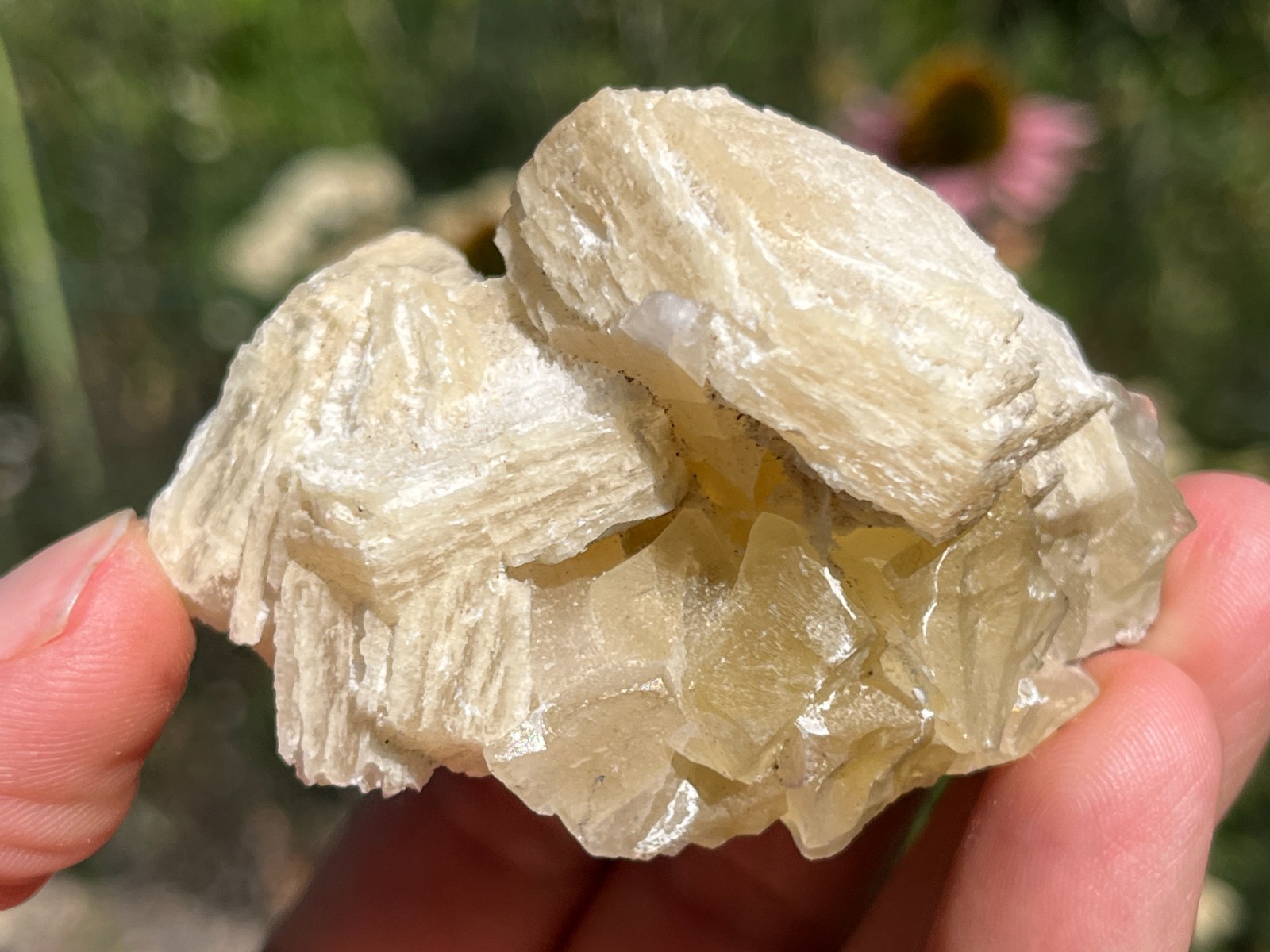 Witherite on Fluorite – Minerva No. 1 Mine, Cave In Rock, Hardin Co., Illinois