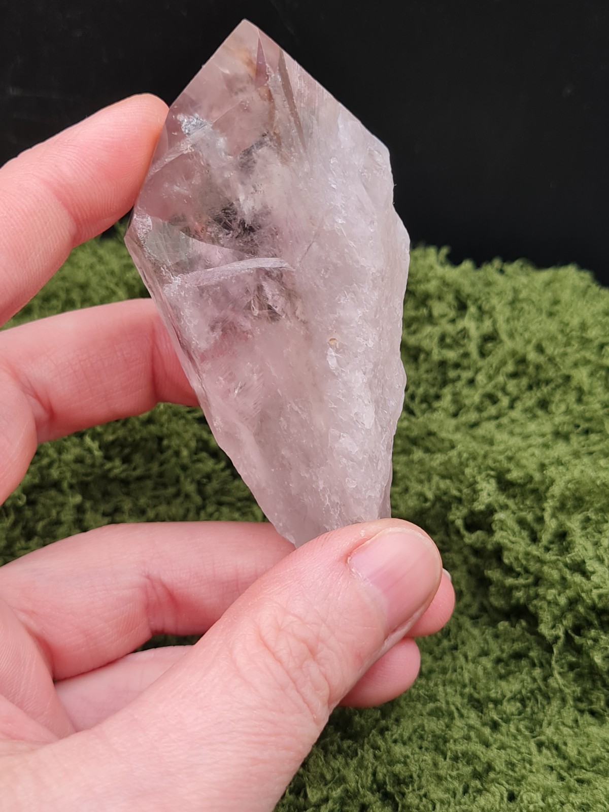 Powellite Amethyst Rough Point Wand From Bahia, Brazil, Uv-reactive, 77g