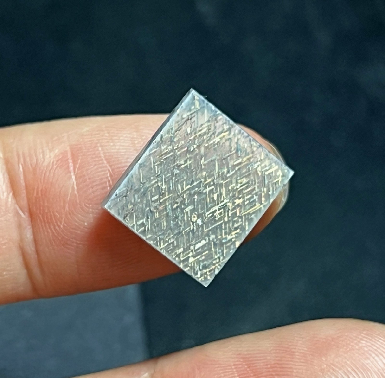 2ct 13mm Both sides Beautiful Polished Rainbow Lattice Sunstone