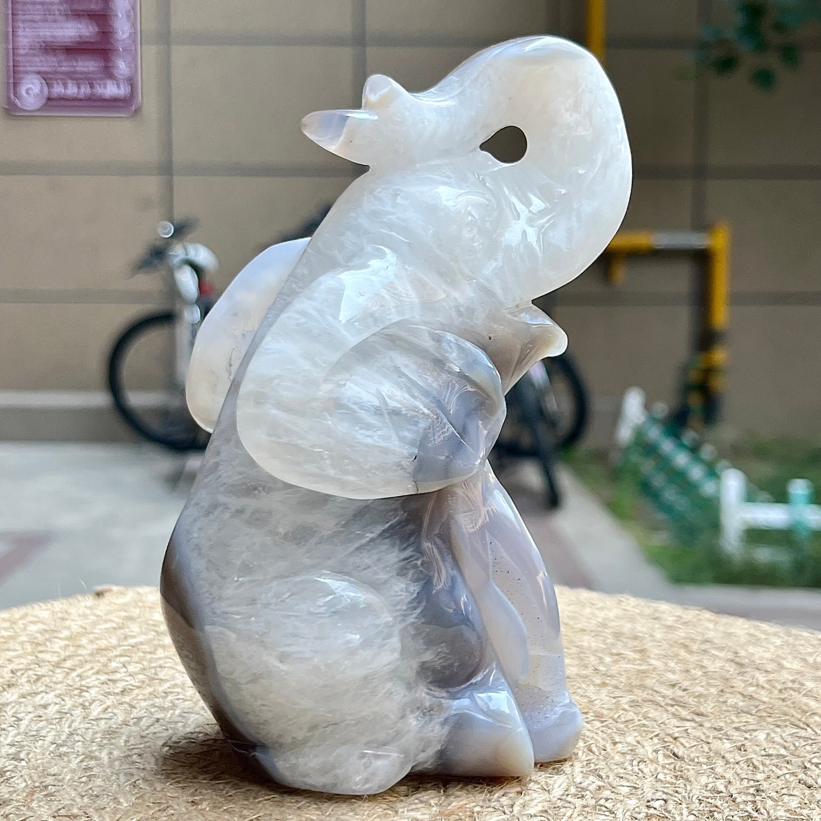 754 g Crystal Agate Elephant Carving Birthday Gift Animal Sculpture Decor