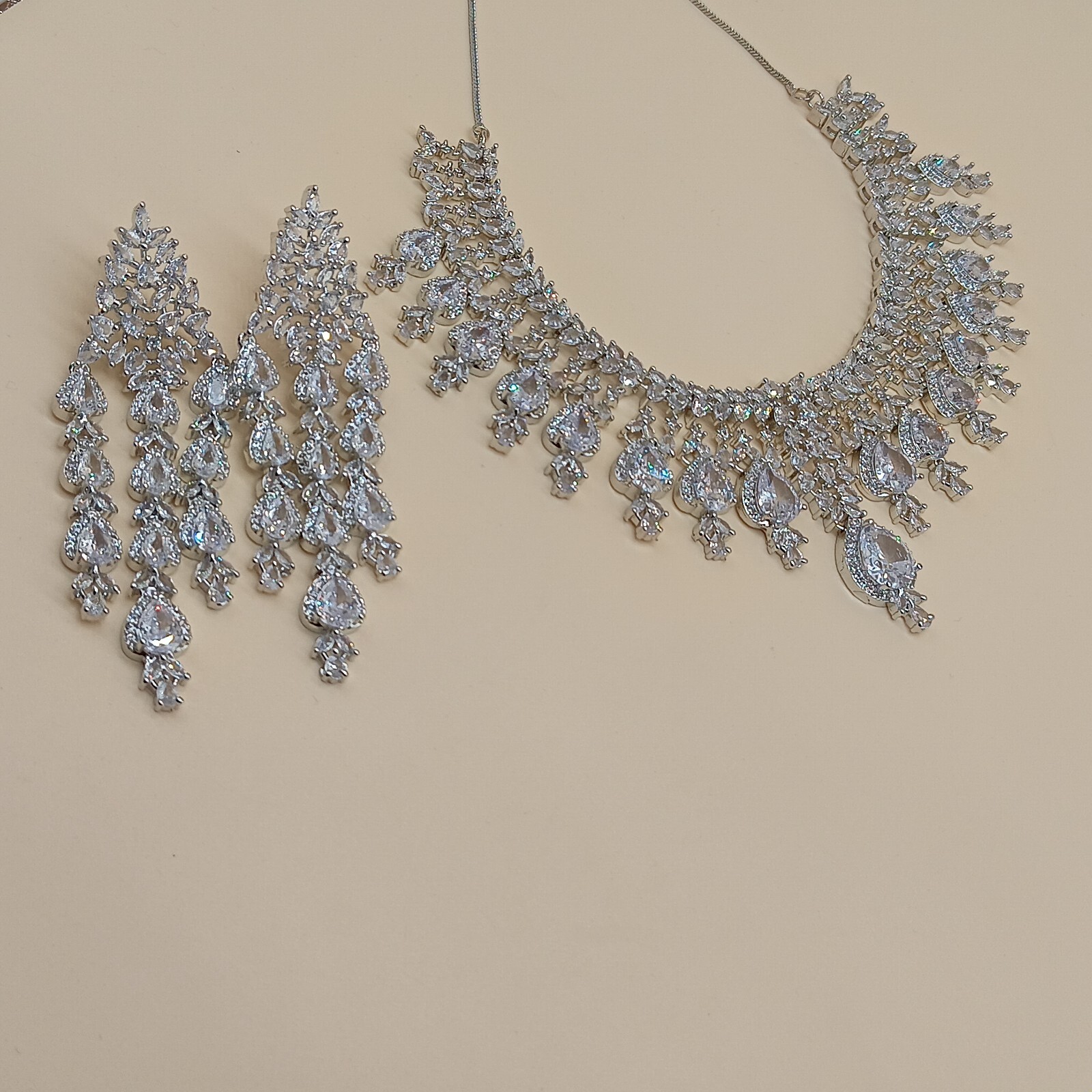“Luxury Bridal Choker Necklace & Long Earrings Set | Silver Plated CZ Crystalset