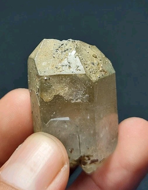 35 Grams Aesthetic Quartz Crystal Mineral Specimen Skardu PAKISTAN