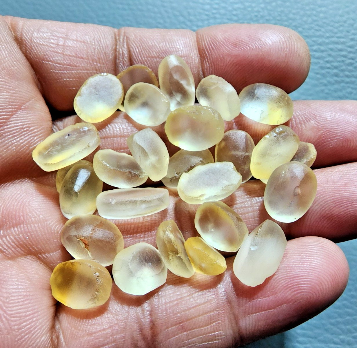 25 Pcs A+ Yellow Citrine Topaz Without Cutting, 9-13MM Faceted Cabochon Gemstone
