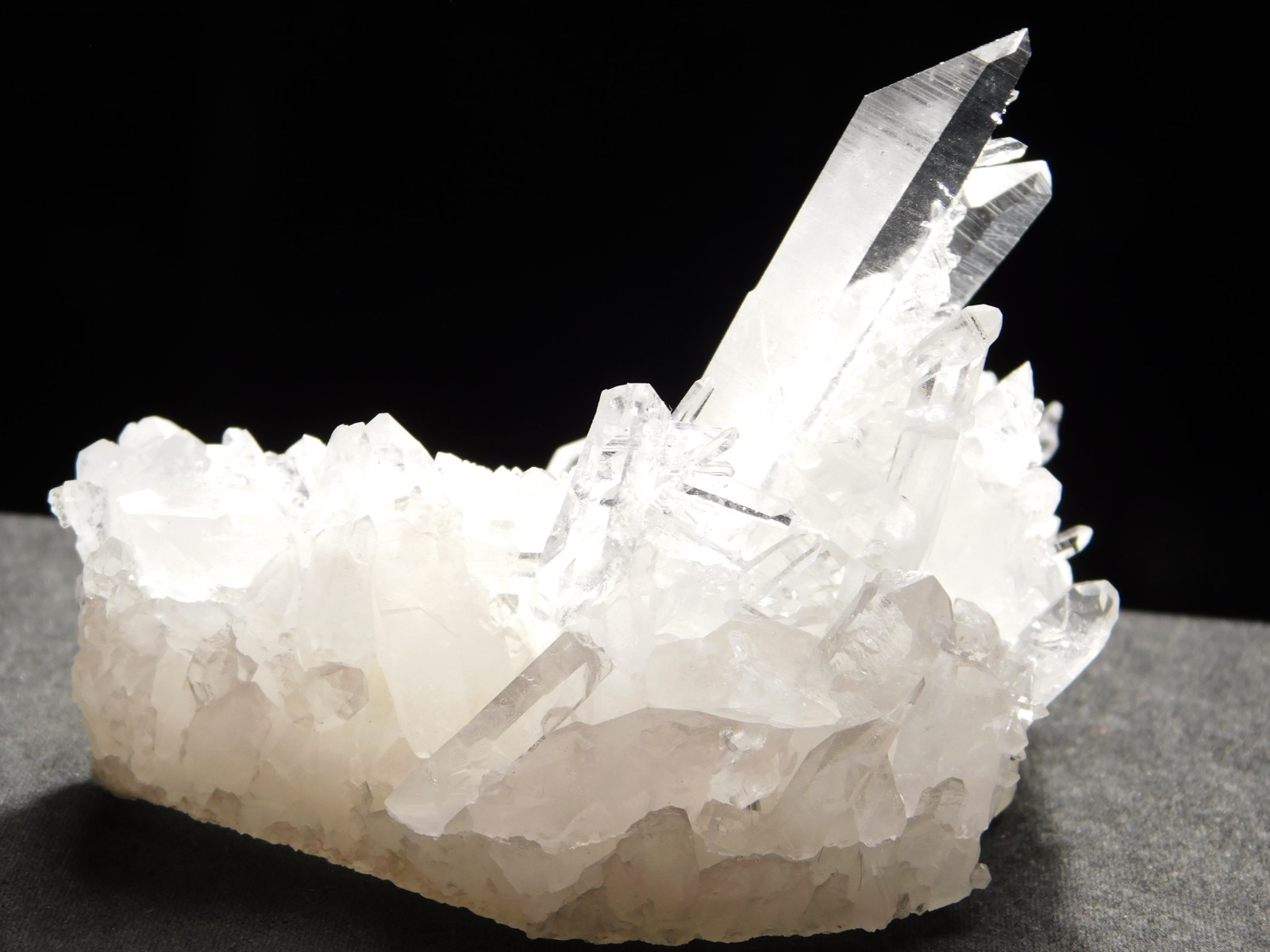 SUPER! TRANSLUCENT Quartz Crystal Cluster Collier Creek ARKANSAS 75.2gr