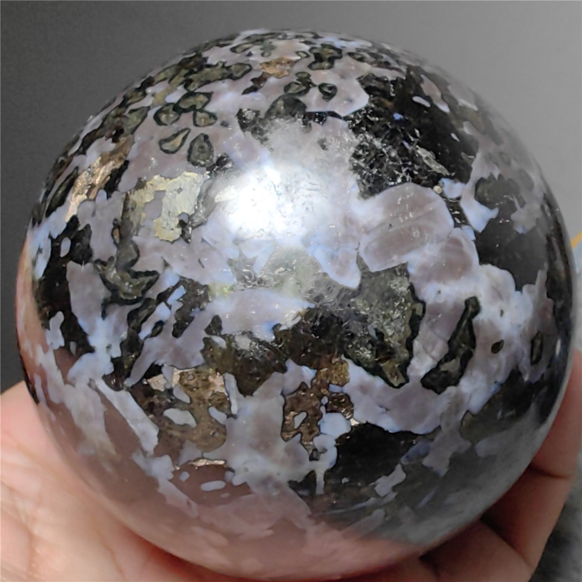 766g Indigo Gabbro Crystal Quartz Energy Stone crystal sphere healing F417