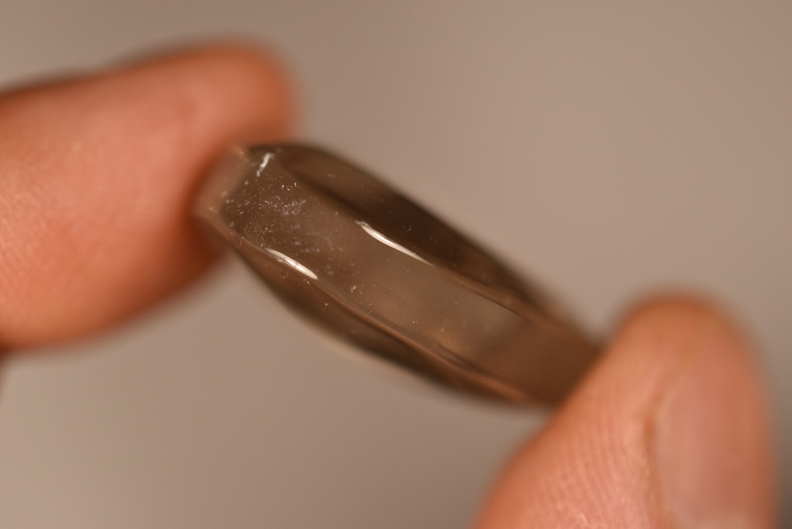 *SMOKEY QUARTZ* Heart 3.2cm 13.9g Carving Smoky Natural Flat Palm Stone