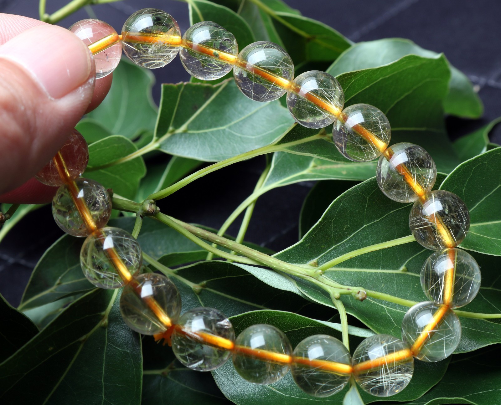 30.5g Rare Natural Clear Gold Rutilated Quartz Crystal 10mm Round Bead Hand cate