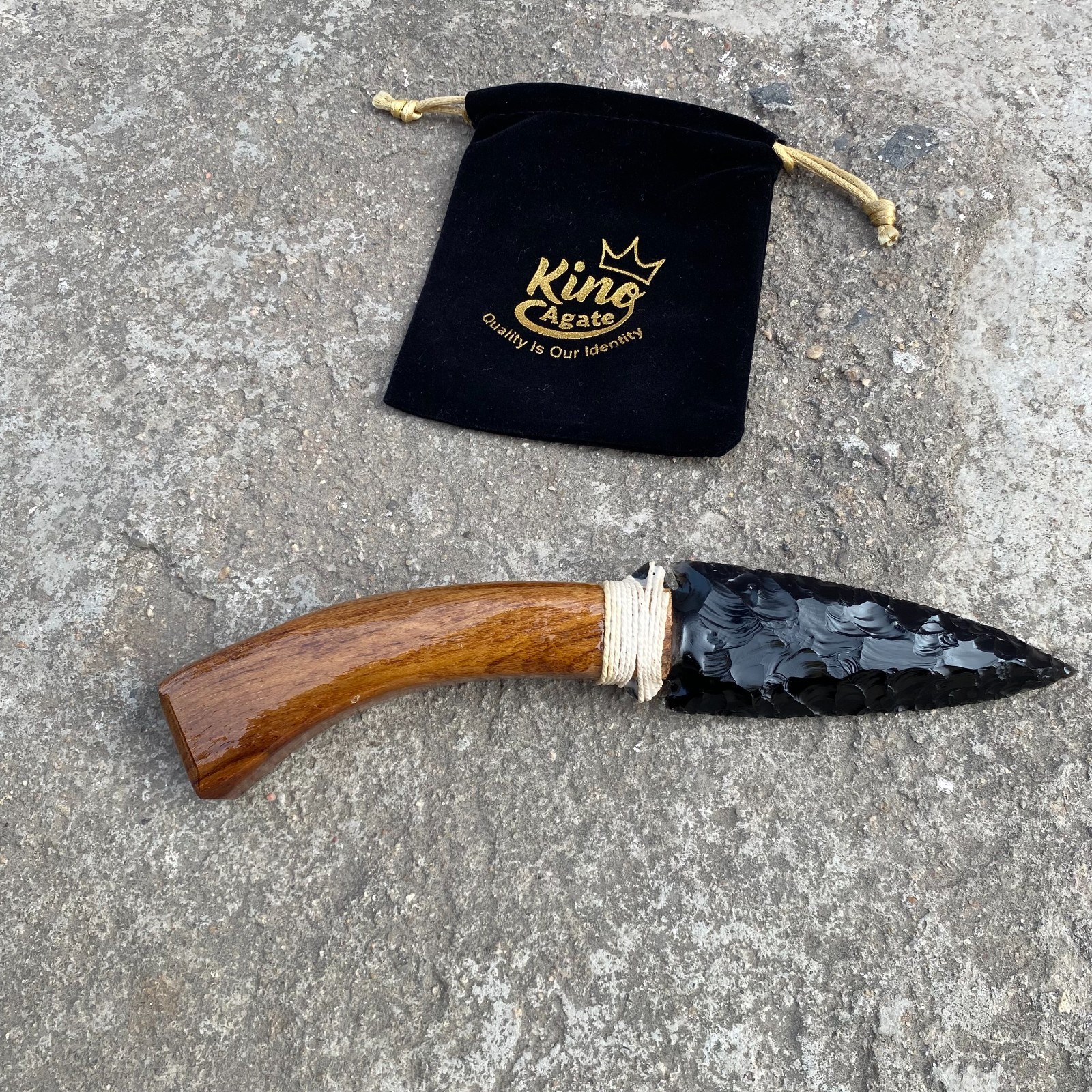 Handmade Black Obsidian Knife – Natural Volcanic Glass Blade – Wood Handle