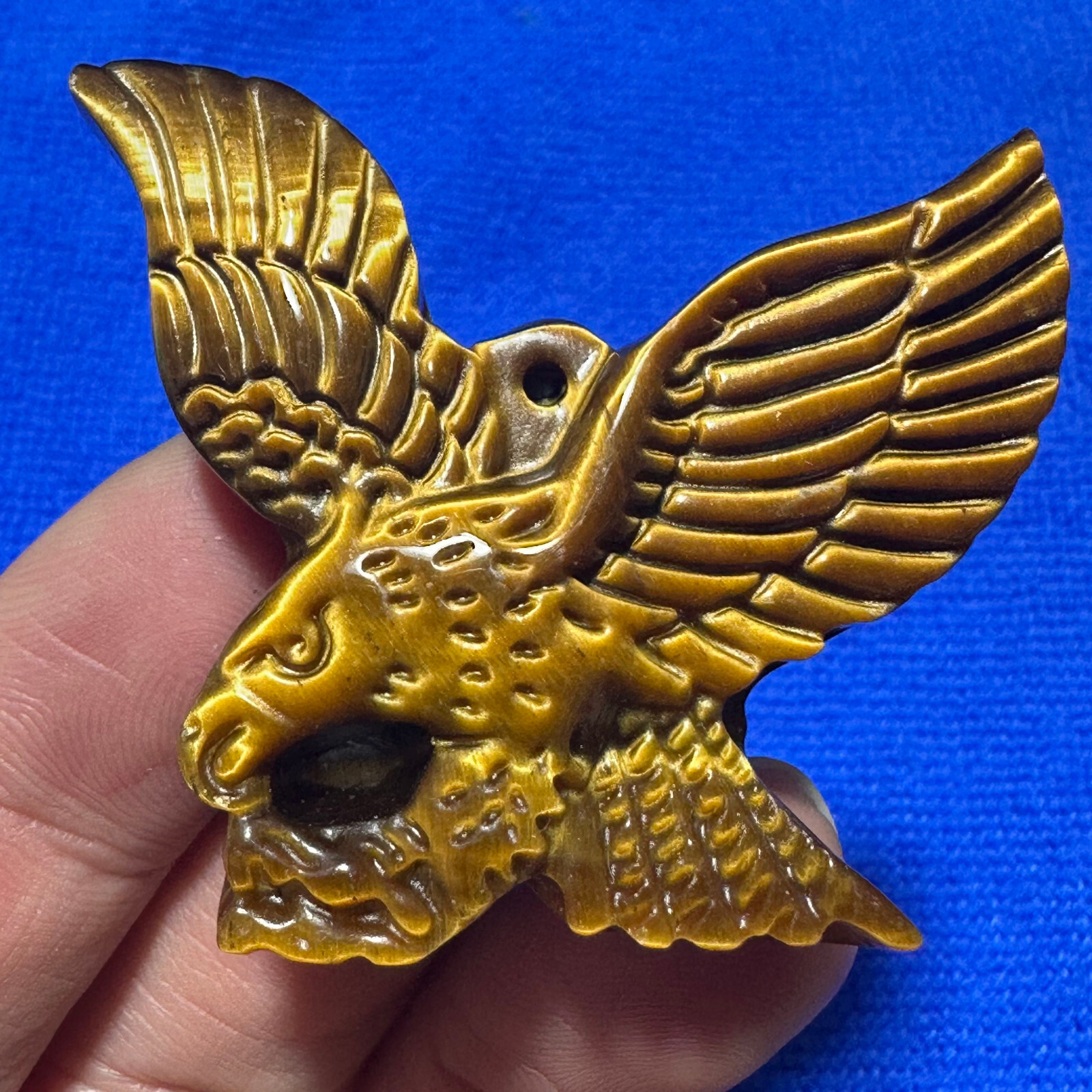 Natural Tiger eye Carved Eagle Quartz Skull Crystal Specimen Reiki Healing 1PC